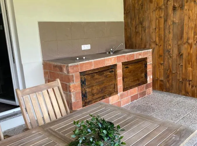 Apartma Stres בובק